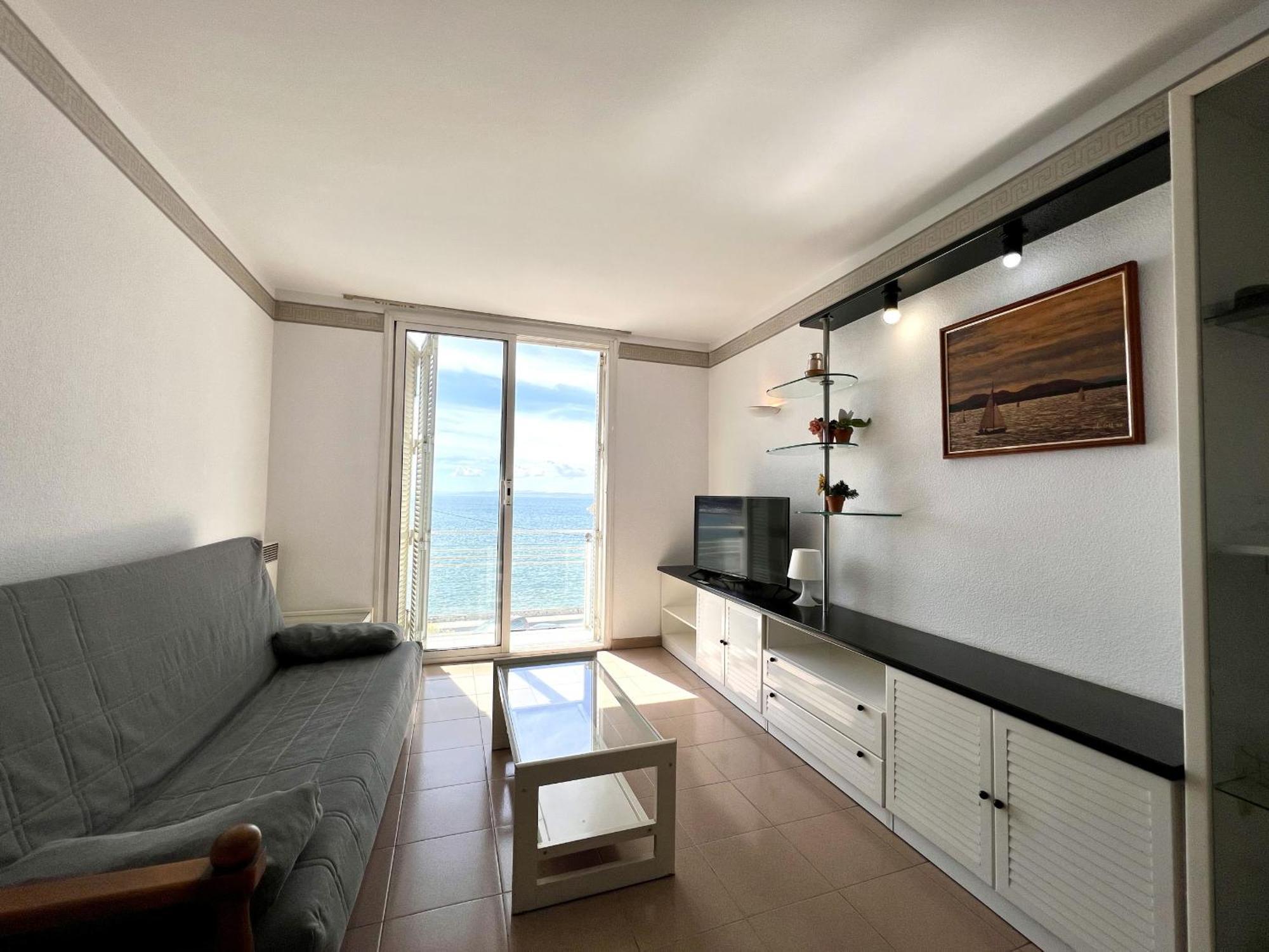 Rhode Vista Al Mar Apartment โรเซส ภายนอก รูปภาพ