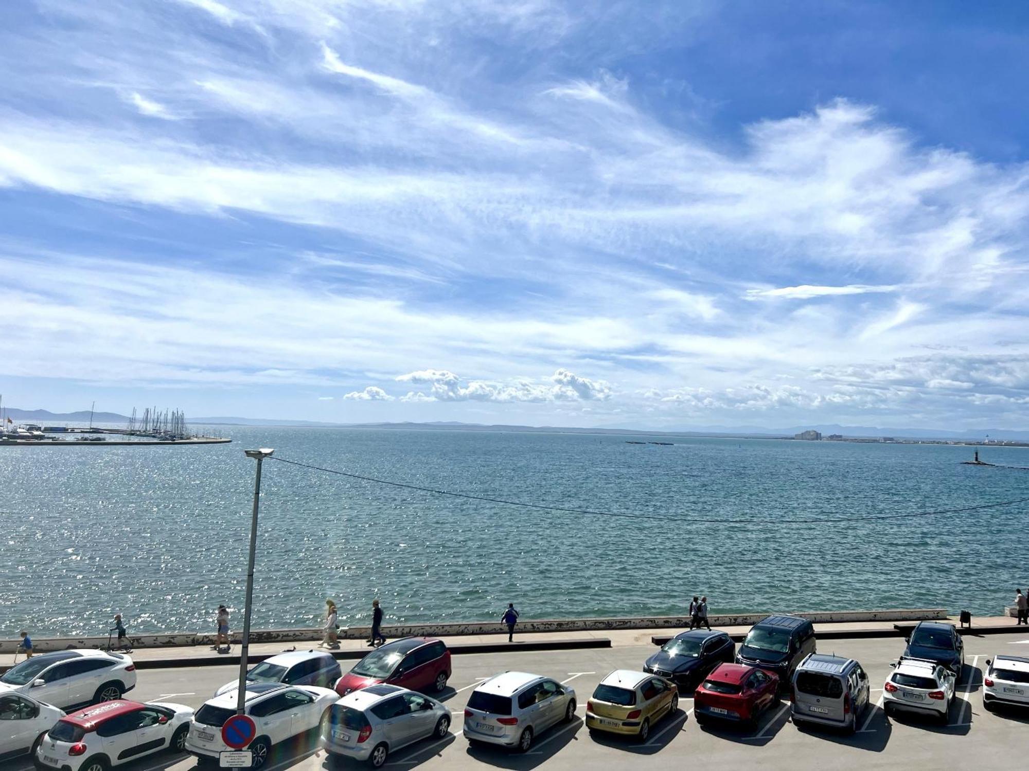 Rhode Vista Al Mar Apartment โรเซส ภายนอก รูปภาพ