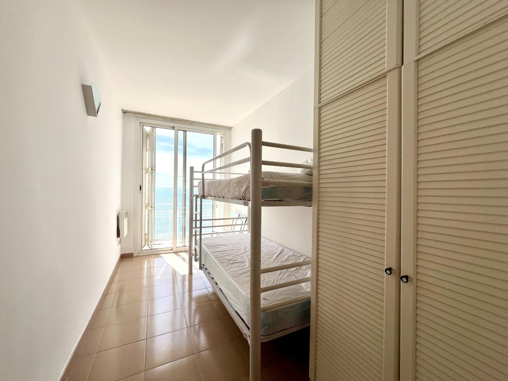 Rhode Vista Al Mar Apartment โรเซส ภายนอก รูปภาพ