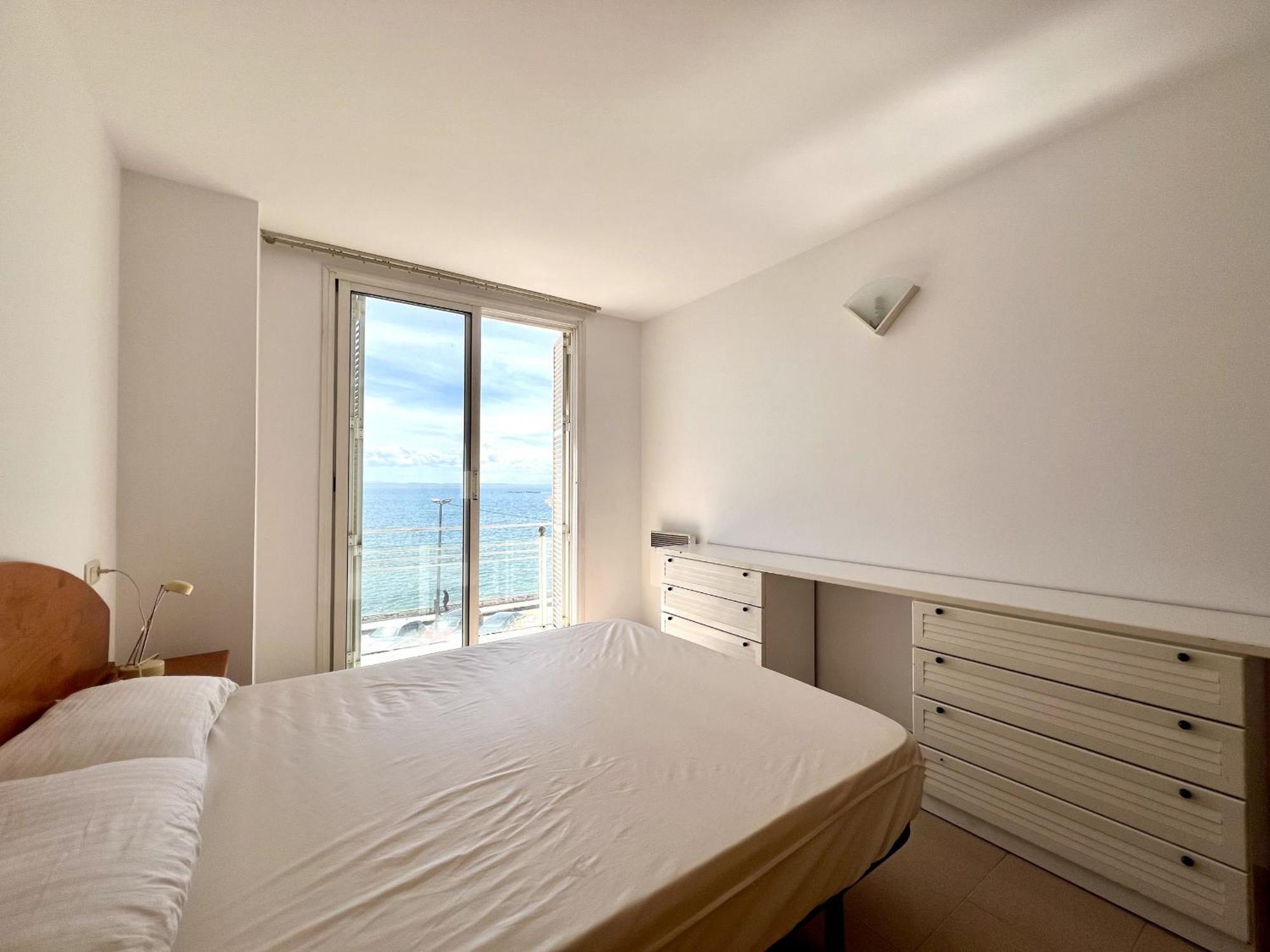 Rhode Vista Al Mar Apartment โรเซส ภายนอก รูปภาพ