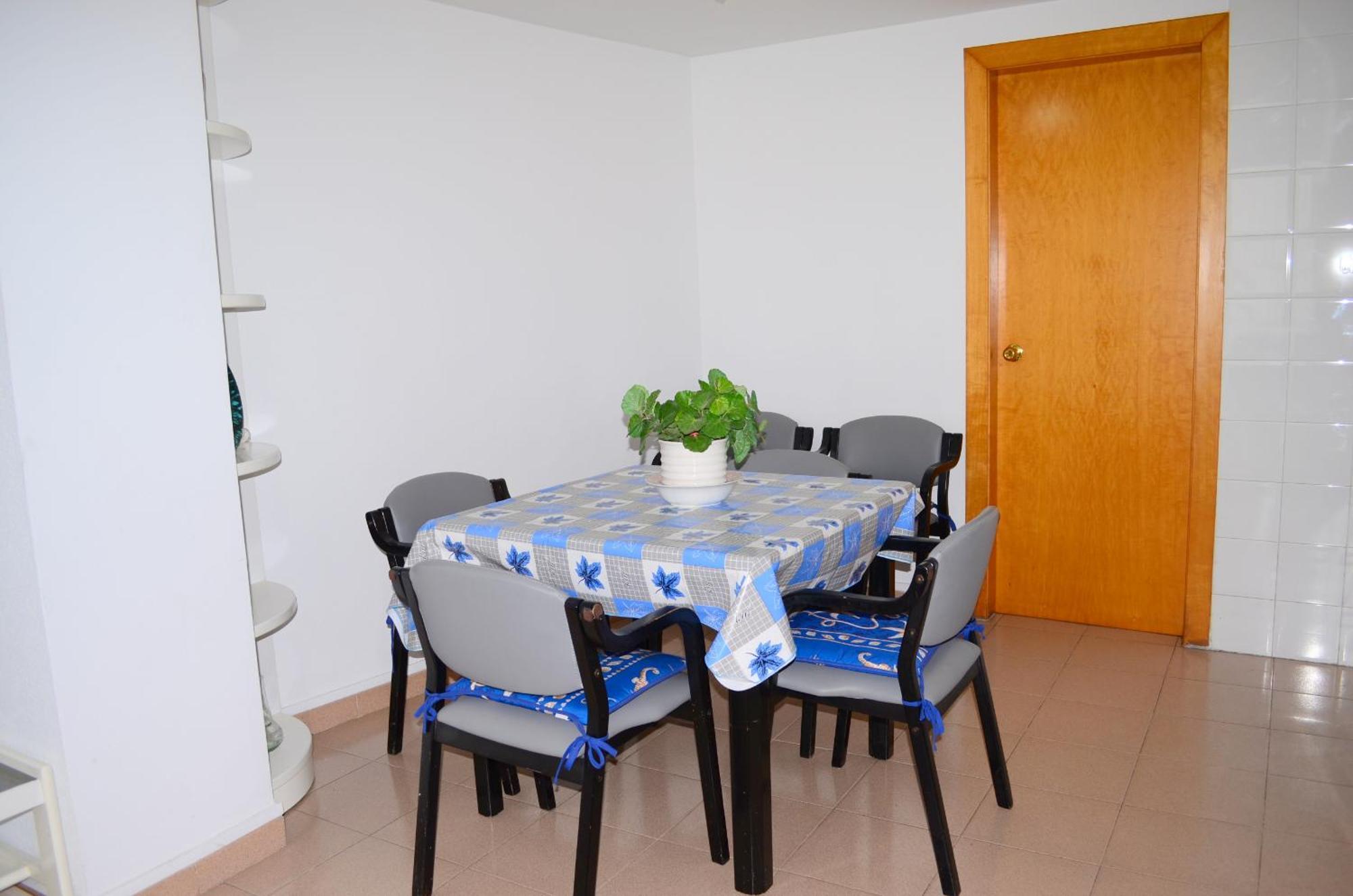 Rhode Vista Al Mar Apartment โรเซส ภายนอก รูปภาพ